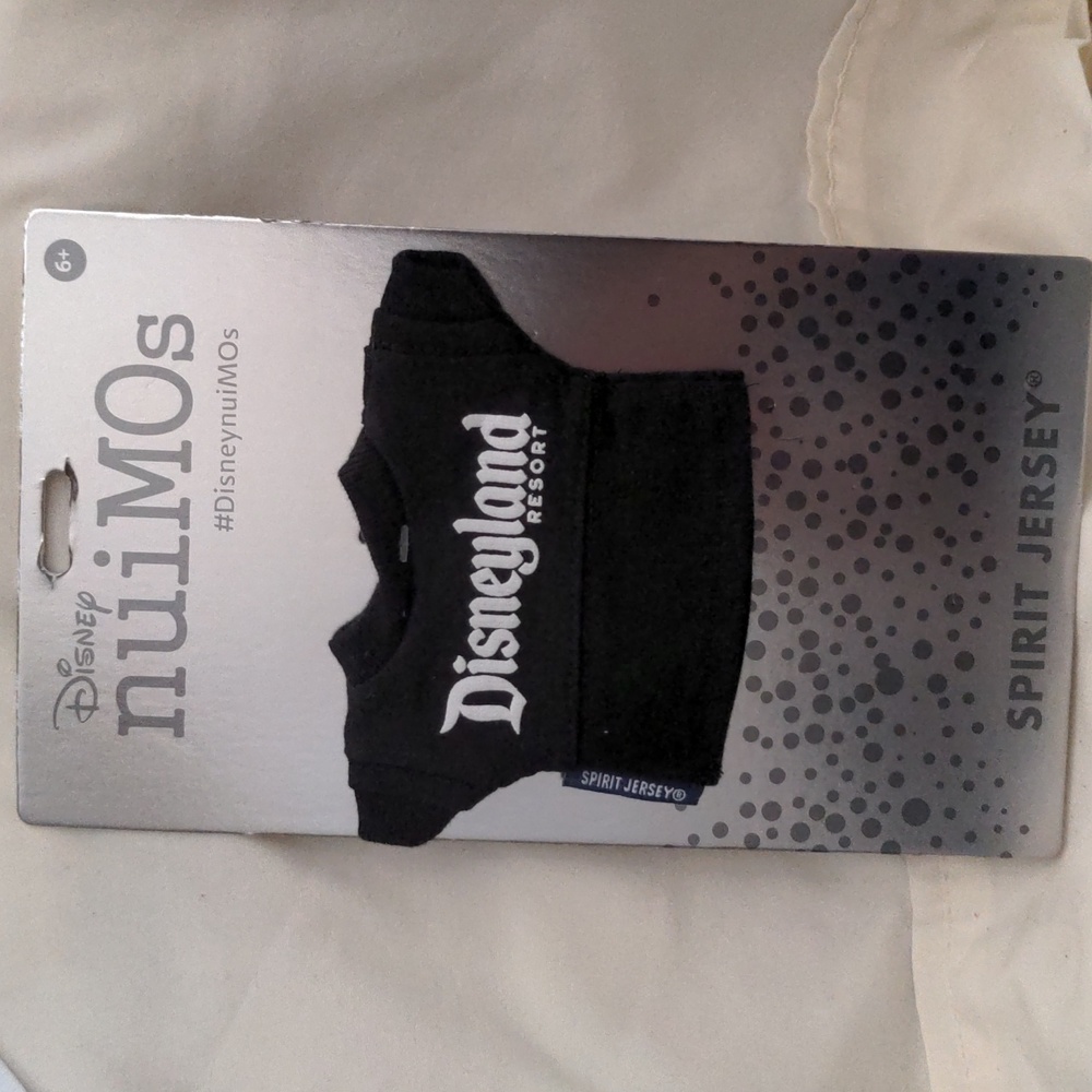Disney nuiMos shirt, Disneyland Resort Spirit Jersey shirt for a small plushie
